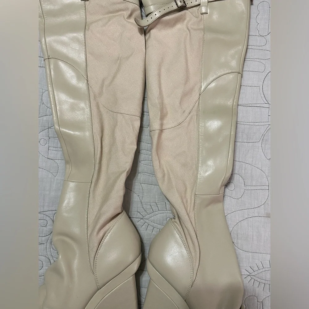 NEW Nicholas K Jedda Platform Boots Beige Sz 38 NIB